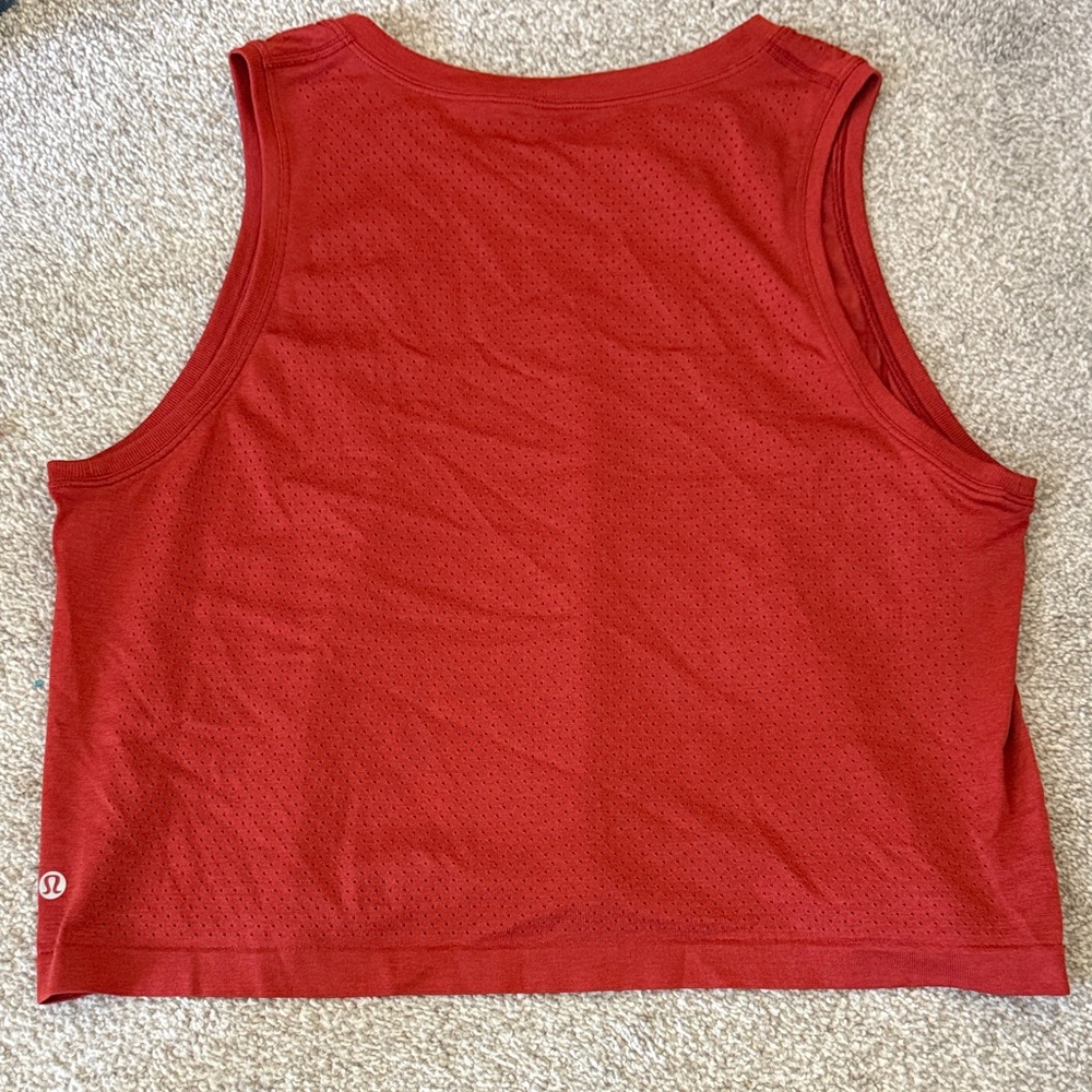 Lululemon breeze by muscle tank top - Picture 3 of 4